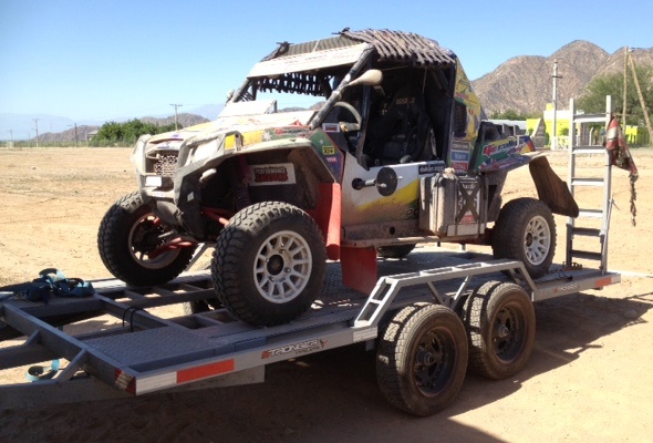 dakar2014-buggy-on-trailer_590x400